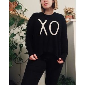 Banana Republic • XO Graphic Knit